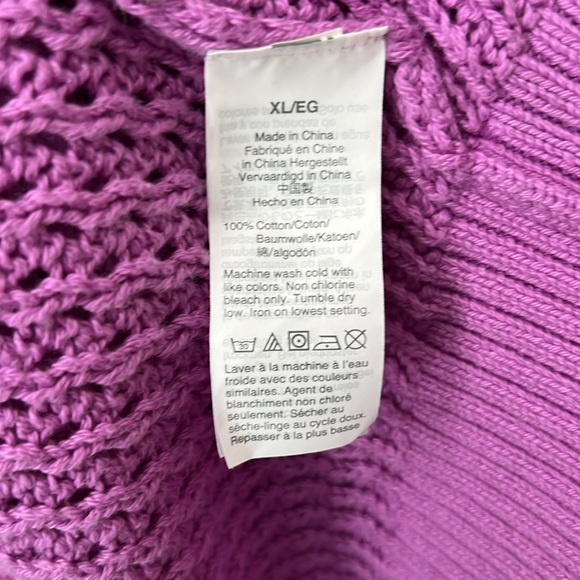 J.crew sweater with crocheted shoulder buttons. Pit to pit 22” length 24” - Picture 5 of 6